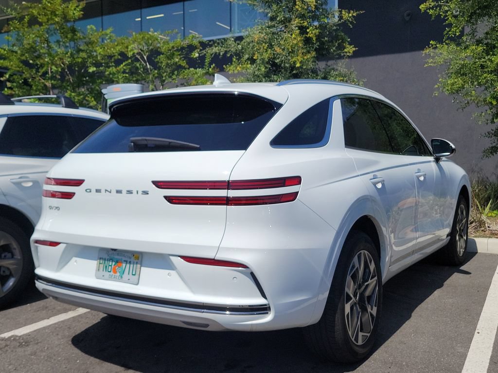 Used 2026 Genesis Electrified GV70 AWD/4WD image 11