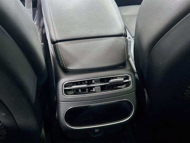 Used 2023 Genesis GV70 2.5T w/ Select Package AWD/4WD image 26