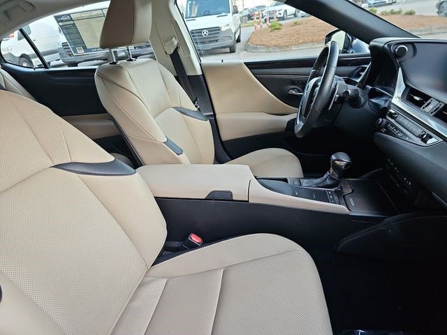 Used 2020 Lexus ES 350 w/ Premium Package FWD image 10