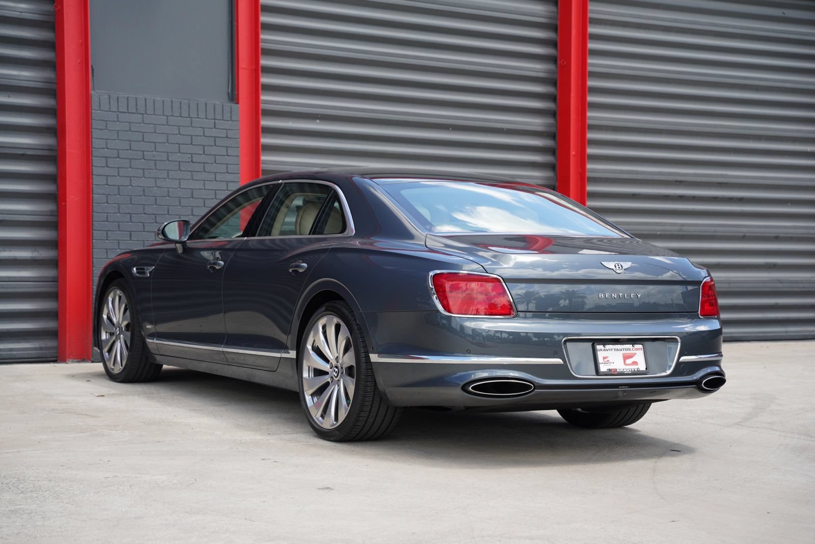 Used 2020 Bentley Flying Spur W12 AWD/4WD image 14