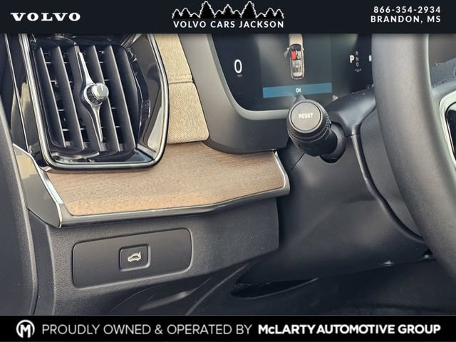 New 2026 Volvo XC90 B5 Plus image 20