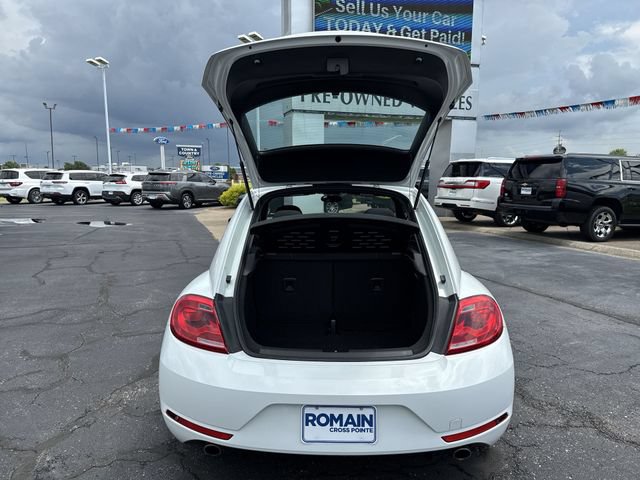 Used 2015 Volkswagen Beetle R-Line FWD image 16