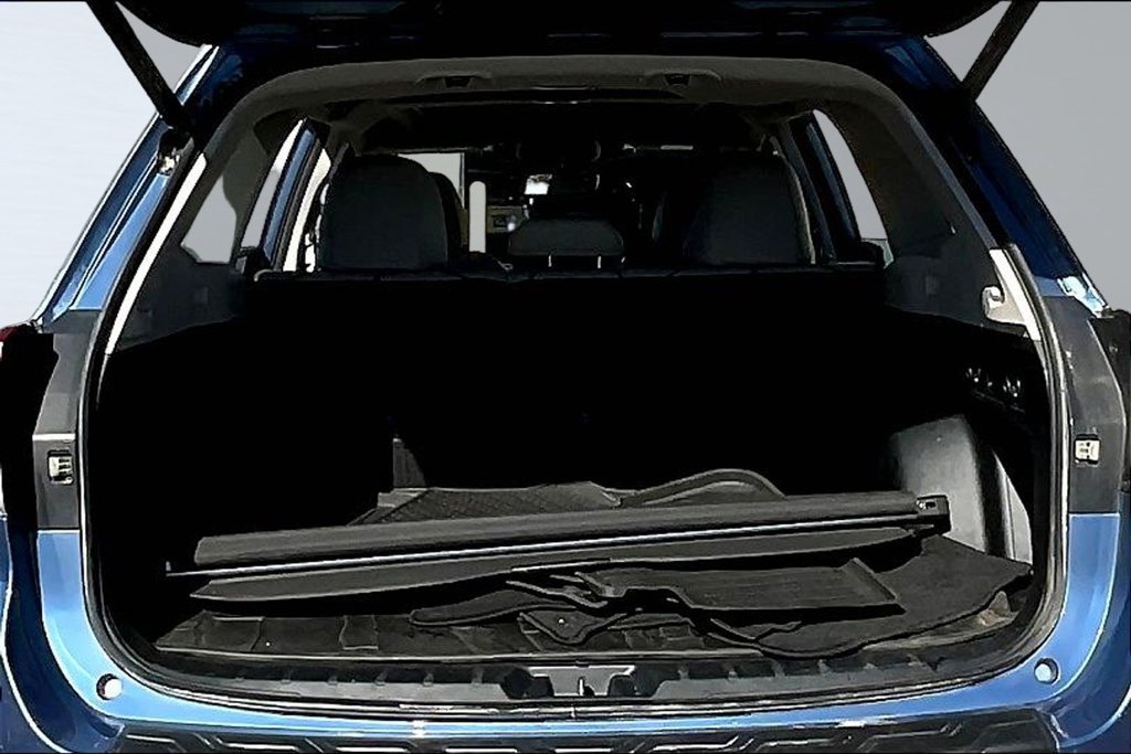 Used 2023 Subaru Forester Limited AWD/4WD image 26