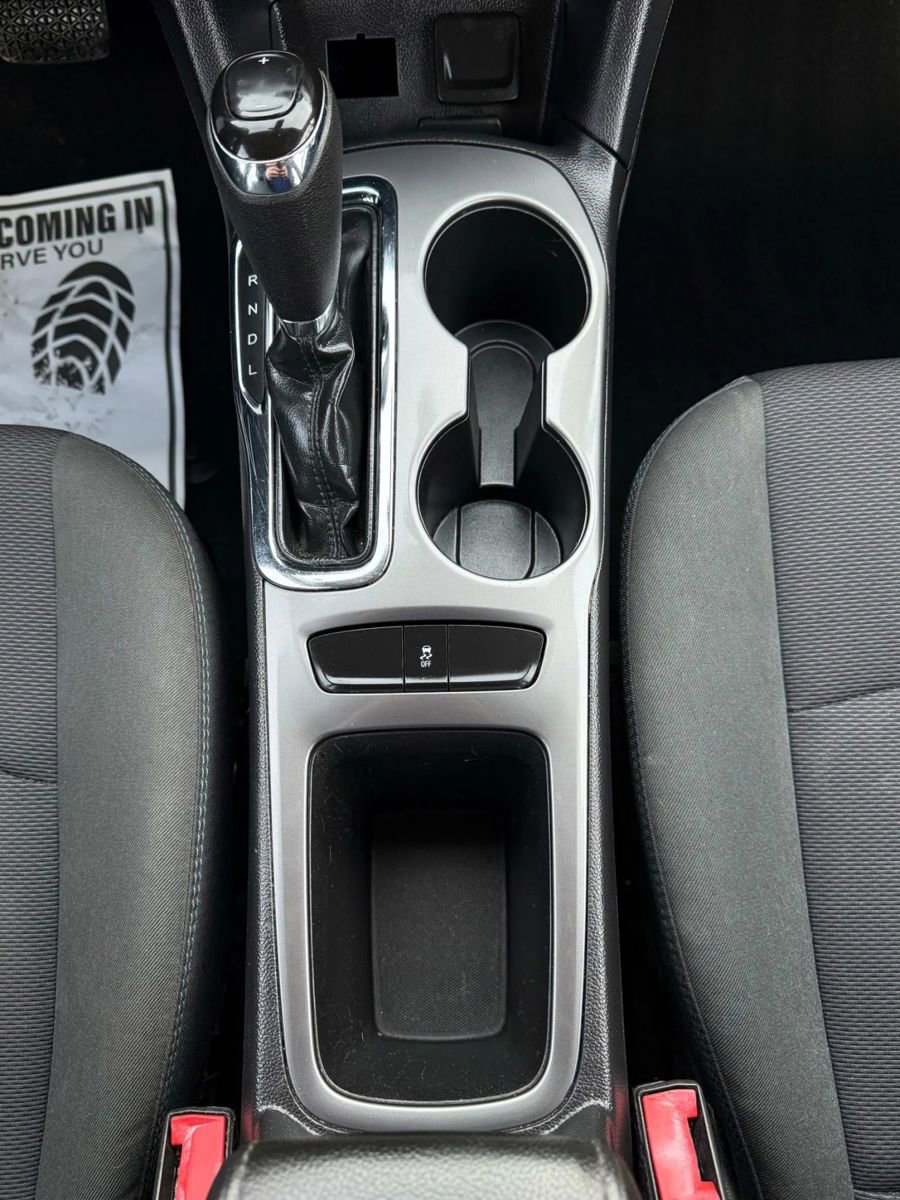 Used 2017 Chevrolet Cruze LT image 26