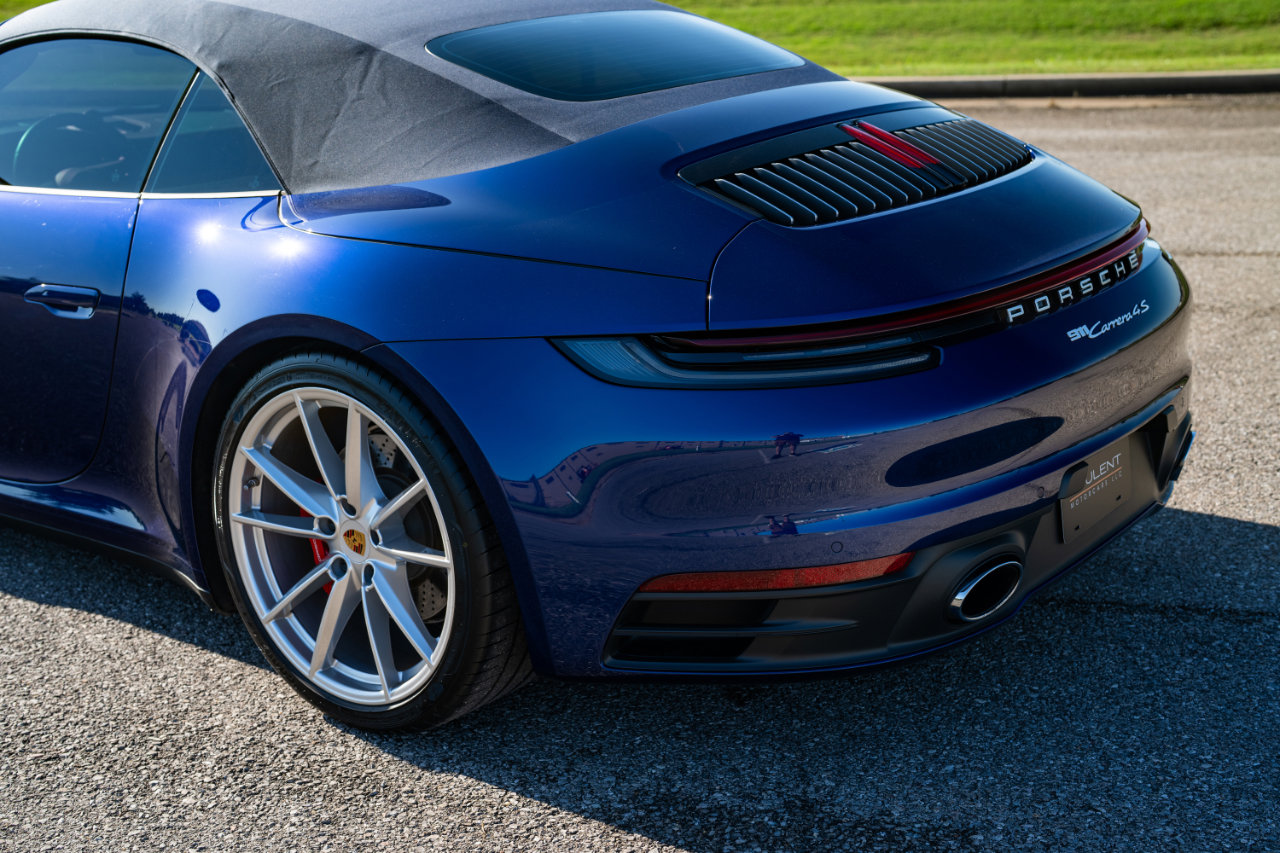 Used 2020 Porsche 911 Carrera 4S image 18