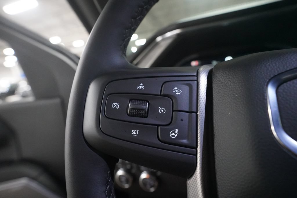 Used 2026 GMC Sierra 3500 Denali AWD/4WD image 17