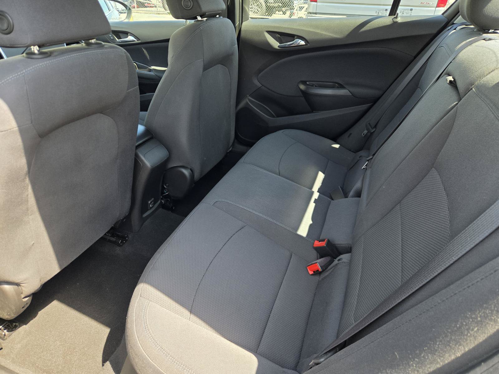 Used 2019 Chevrolet Cruze LT w/ Convenience Package FWD image 26