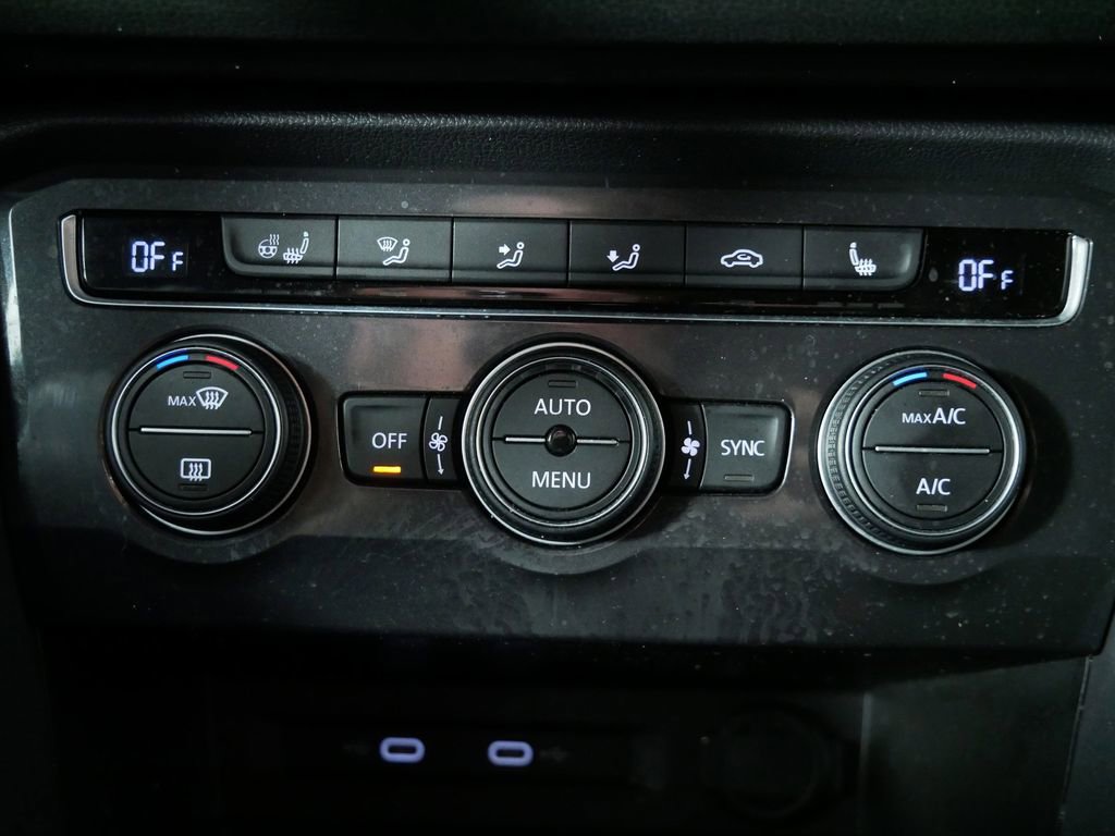 Used 2021 Volkswagen Tiguan SEL Premium R-Line image 29