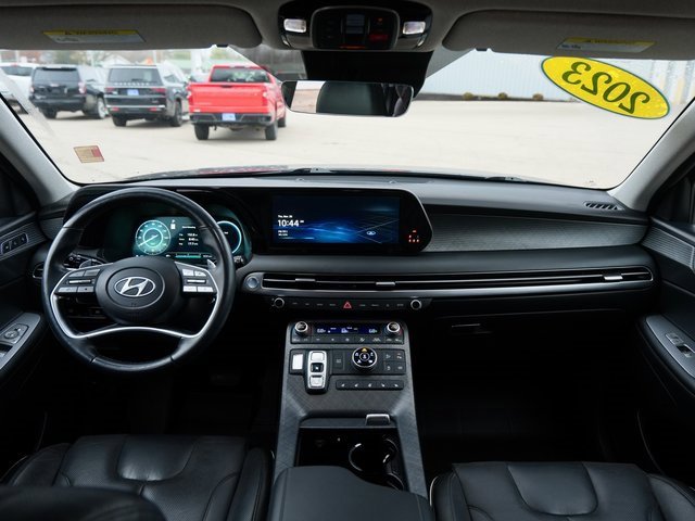 Used 2023 Hyundai Palisade Limited w/ Cargo Package image 15