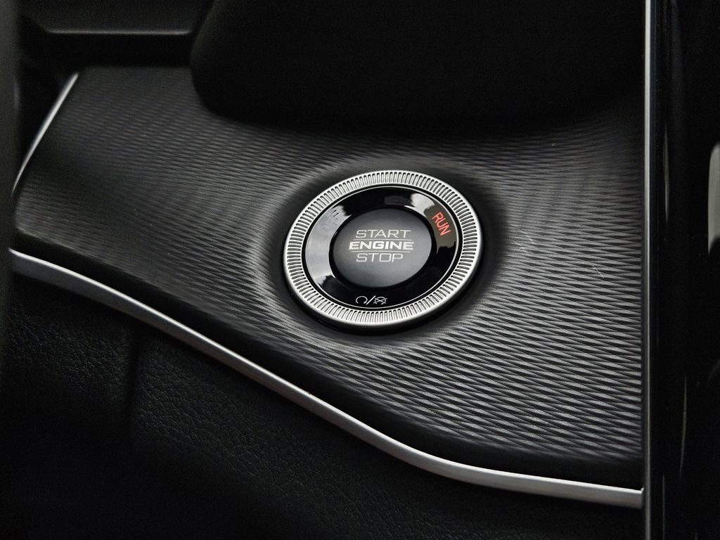 New 2026 Jeep Grand Cherokee Laredo X AWD/4WD image 24