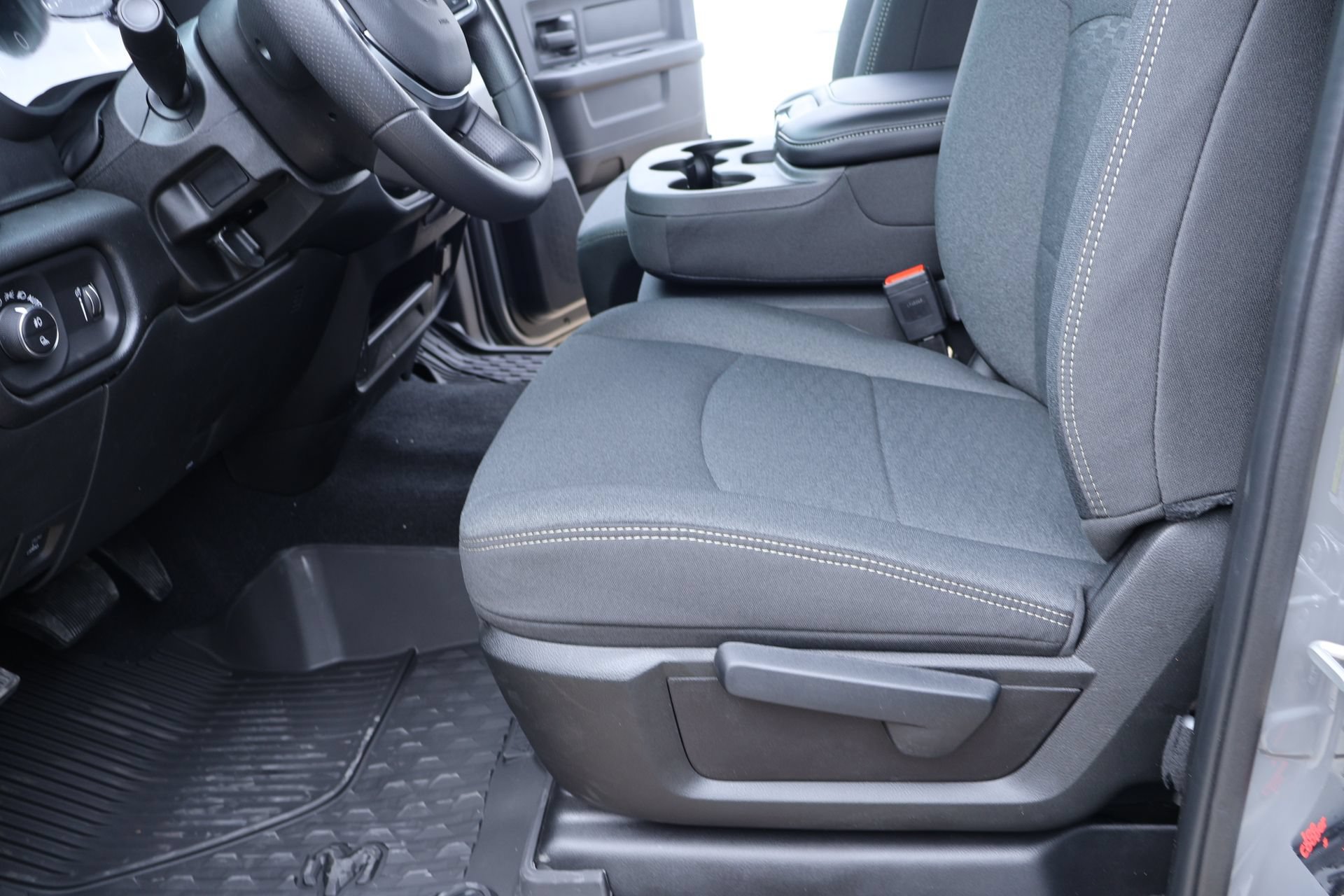 New 2026 RAM 2500 Tradesman AWD/4WD image 11