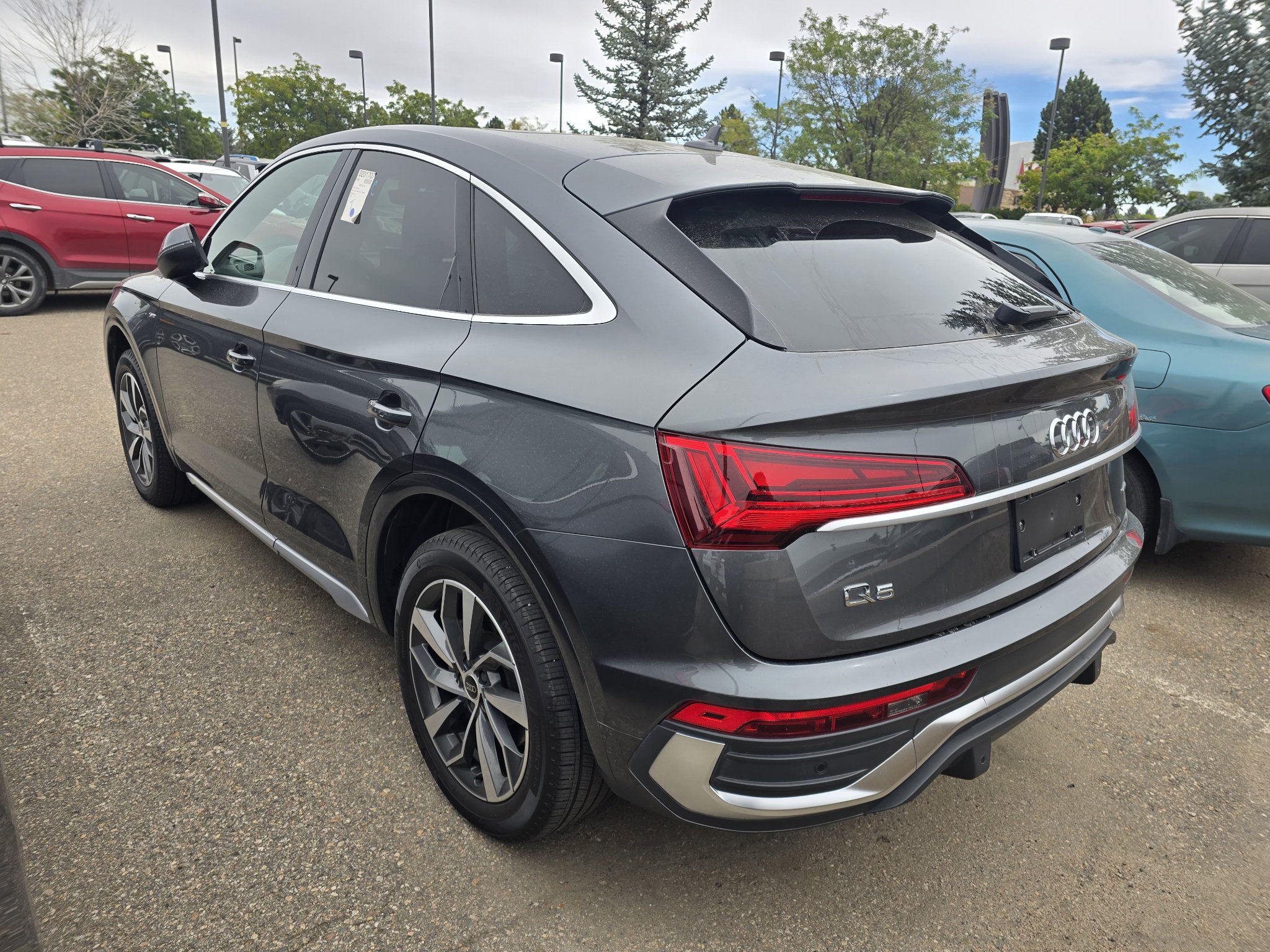 Used 2023 Audi Q5 2.0T Premium Plus w/ Premium Plus Package AWD/4WD image 3