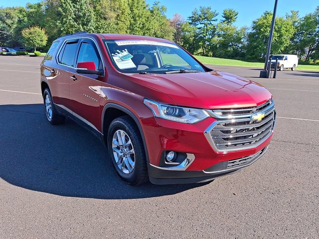 Used 2021 Chevrolet Traverse LT FWD image 2
