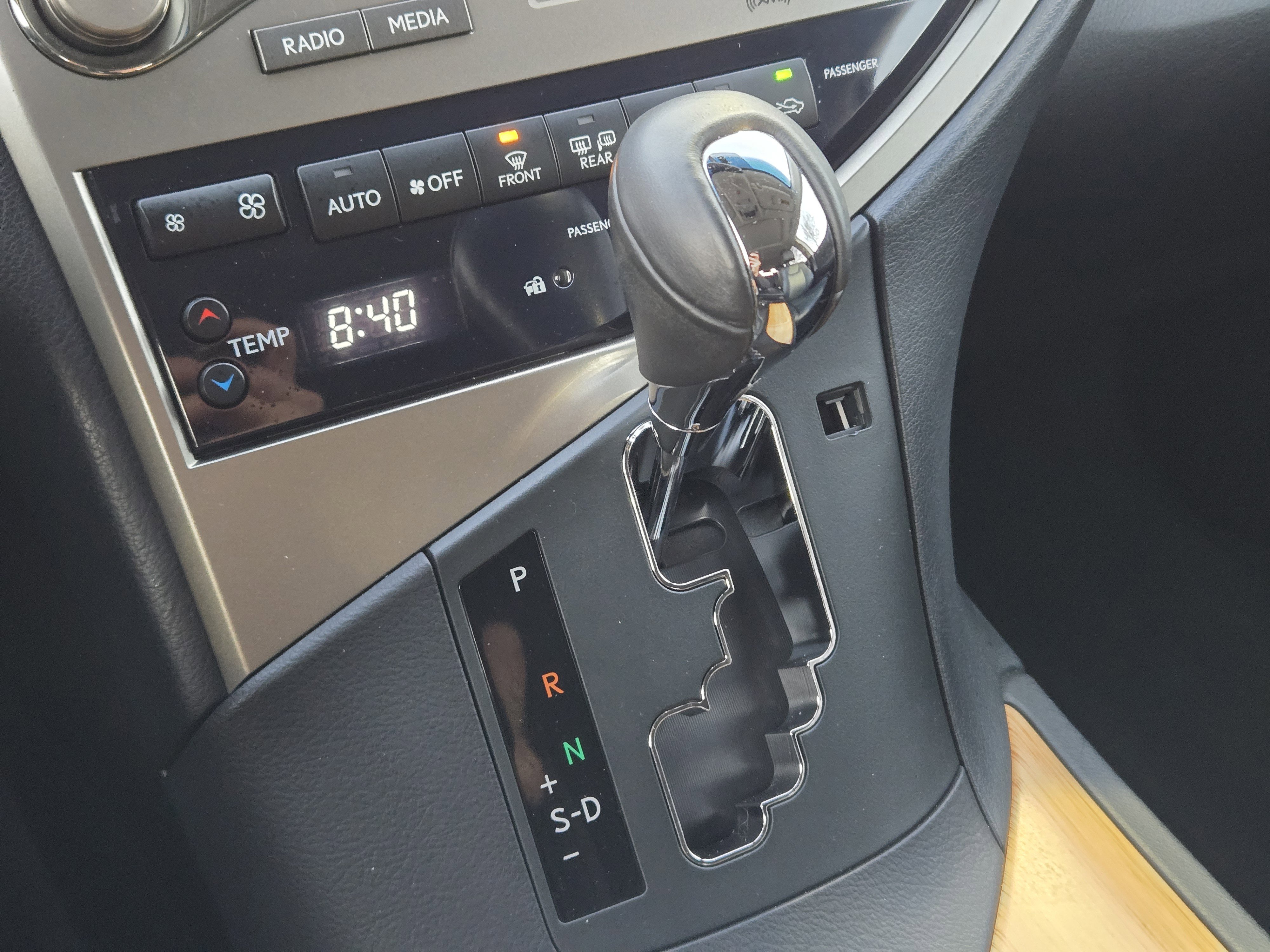 Used 2015 Lexus RX 450h Navigation, Premium Package image 24