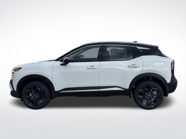 New 2027 Nissan Kicks SR FWD image 6
