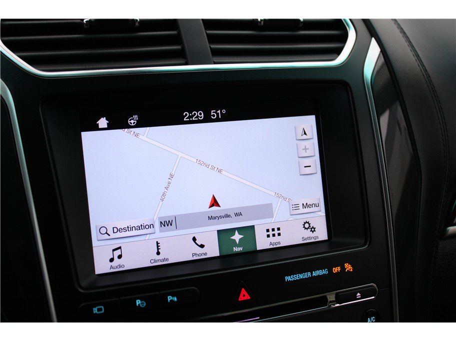 Used 2017 Ford Explorer Platinum image 25