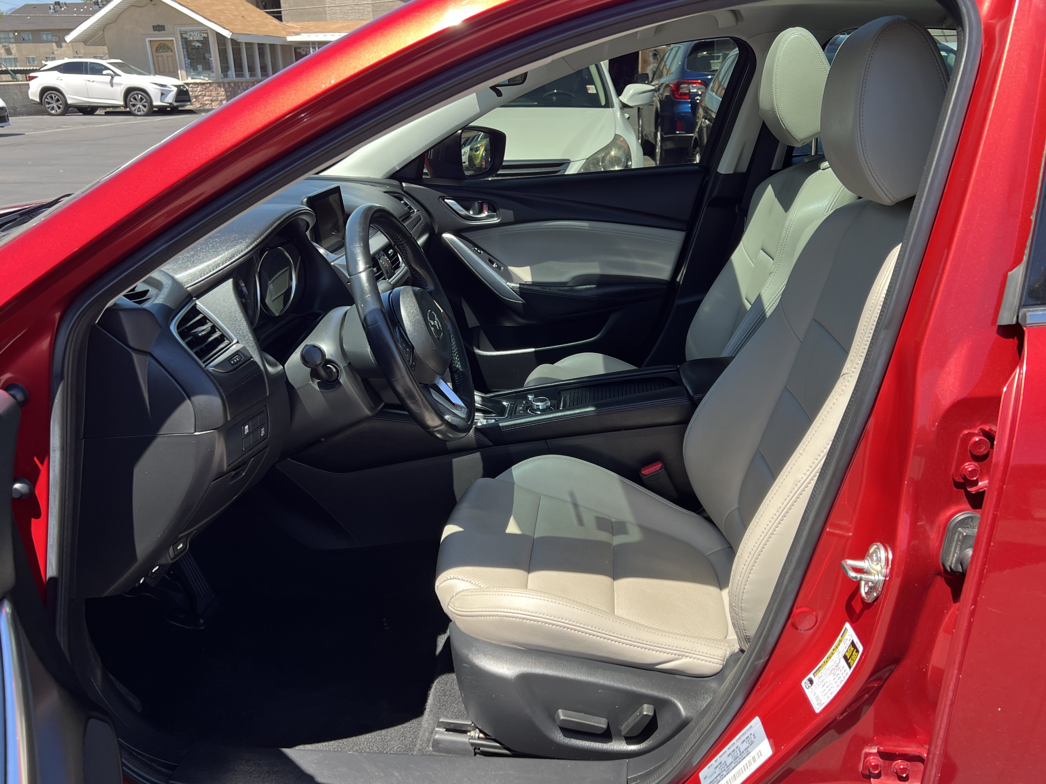 Used 2017 MAZDA MAZDA6 Touring FWD image 16