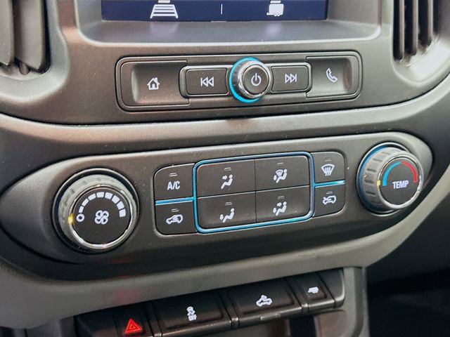 Used 2022 Chevrolet Colorado W/T w/ WT Convenience Package RWD image 17
