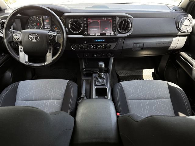 Used 2021 Toyota Tacoma TRD Off-Road image 11