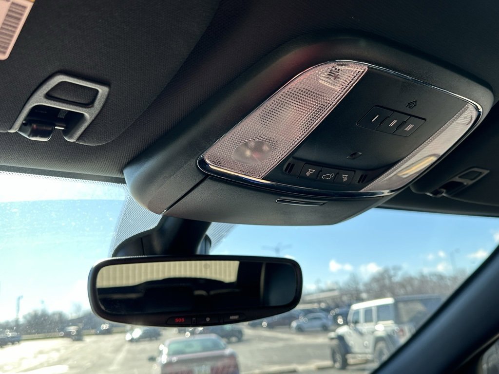 Used 2022 Jeep Grand Cherokee Laredo X image 35