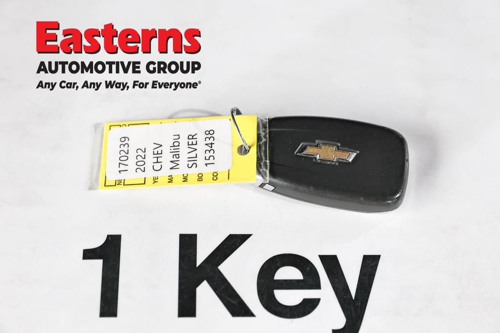 Used 2022 Chevrolet Malibu LT FWD image 23