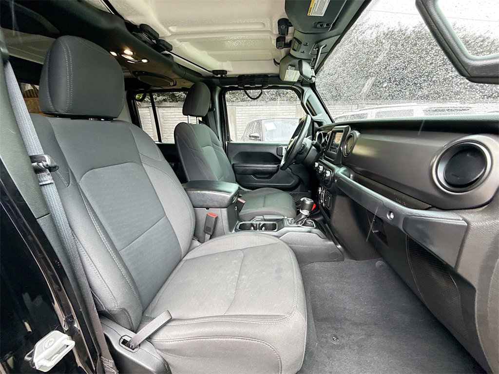 Used 2022 Jeep Gladiator Willys image 29