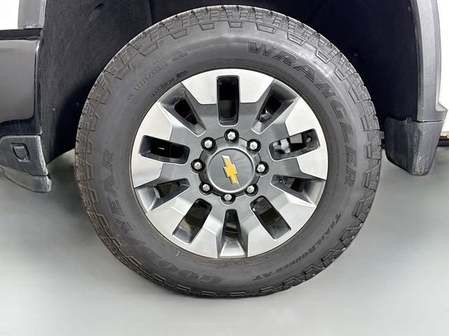 Used 2024 Chevrolet Silverado 2500 Custom w/ Custom Value Package AWD/4WD image 30
