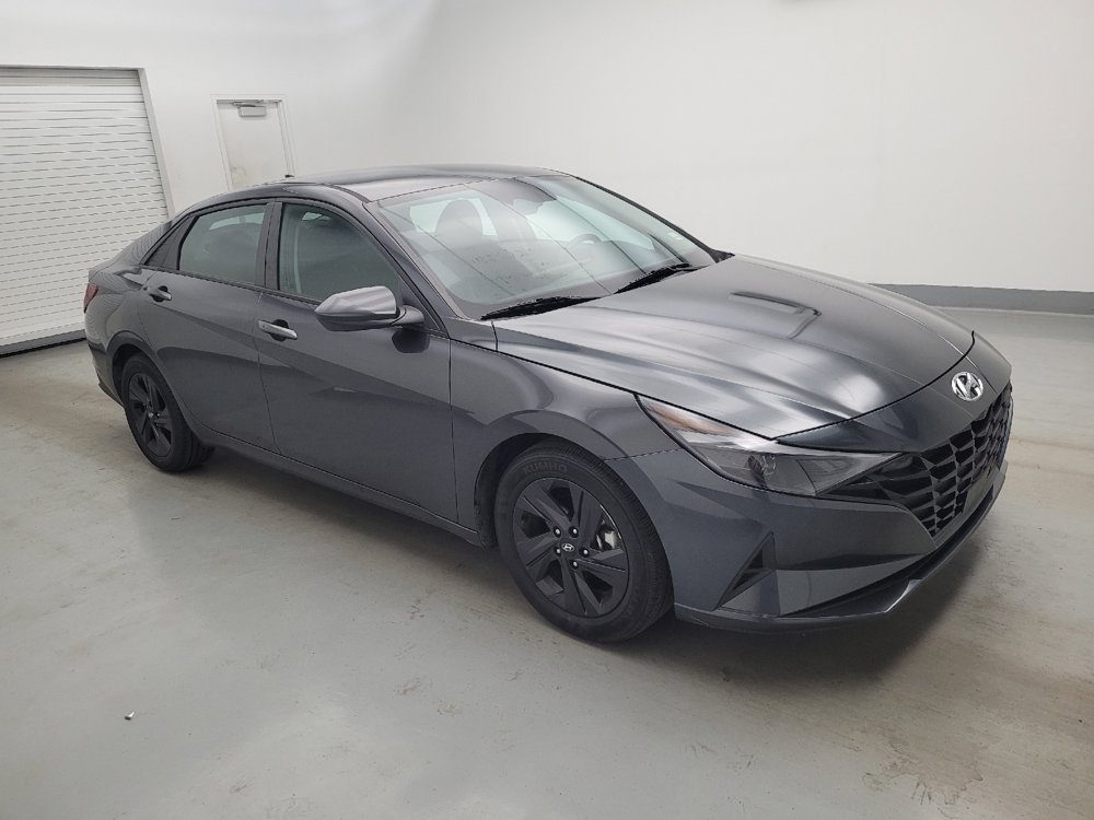 Used 2021 Hyundai Elantra SEL w/ Convenience Package FWD image 11