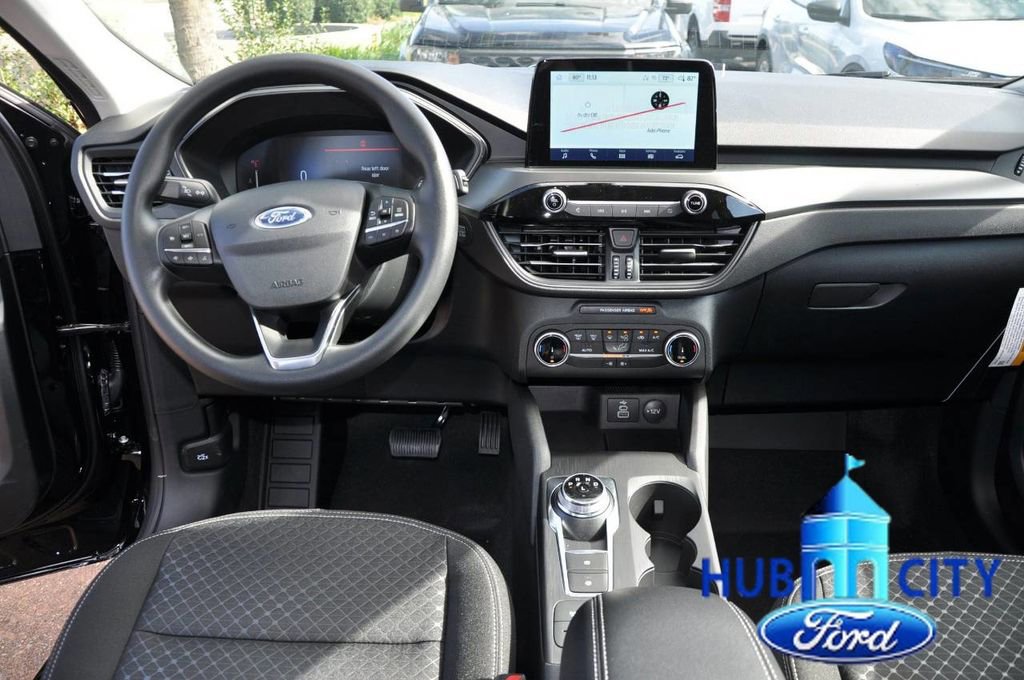 New 2026 Ford Escape Active image 12