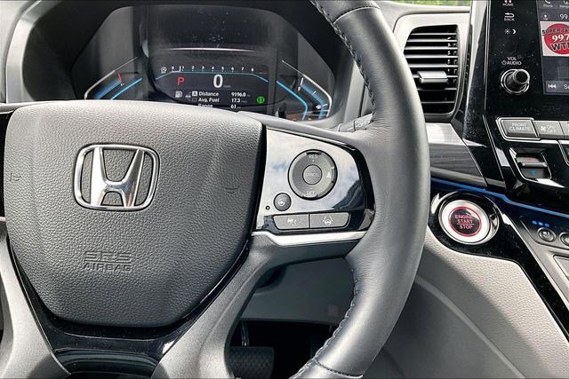 Certified 2024 Honda Odyssey Elite image 12