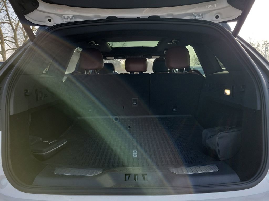 New 2026 Lincoln Nautilus Reserve AWD/4WD image 10