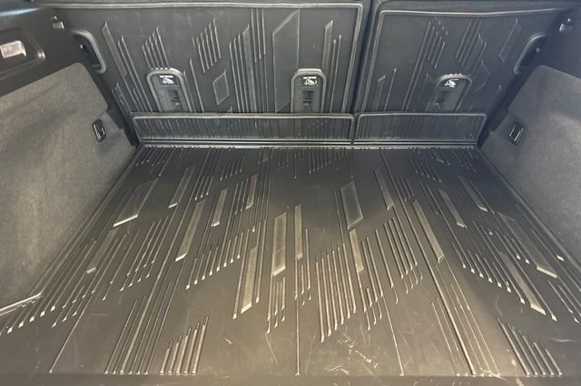 Certified 2024 Cadillac Lyriq Luxury image 15