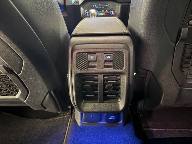 Used 2025 Ford Bronco Badlands AWD/4WD image 24