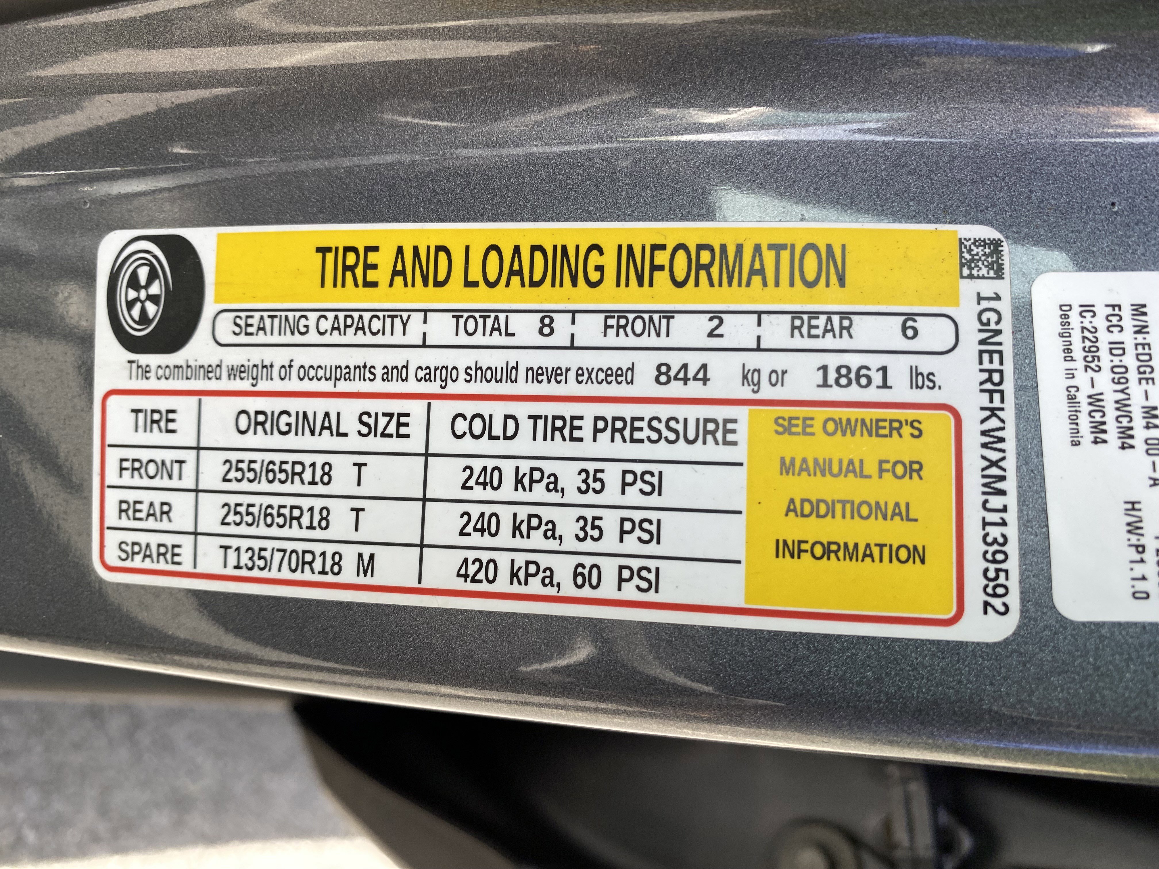 Used 2021 Chevrolet Traverse LS FWD image 37