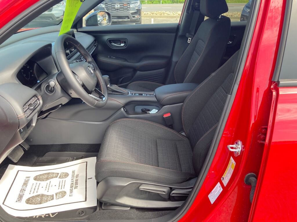 New 2025 Honda HR-V Sport image 7