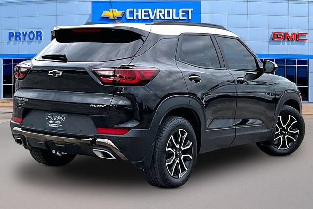 Used 2025 Chevrolet TrailBlazer ACTIV w/ Driver Confidence Package FWD image 5