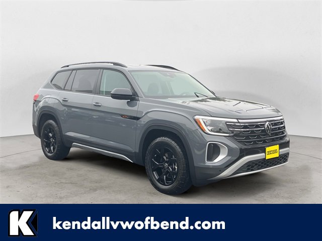 New 2026 Volkswagen Atlas Peak Edition