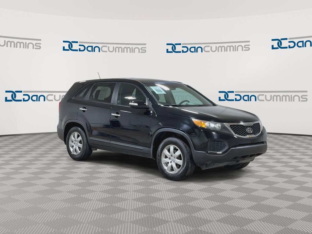 Used 2012 Kia Sorento FWD image 2