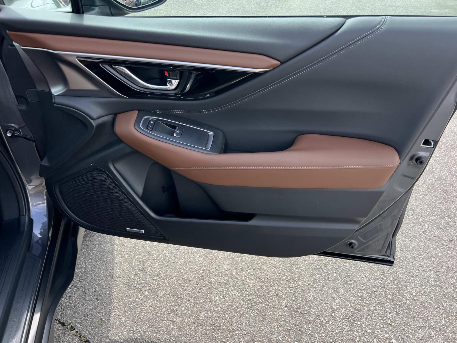 Certified 2025 Subaru Outback Touring w/ Tech Package 3 image 14