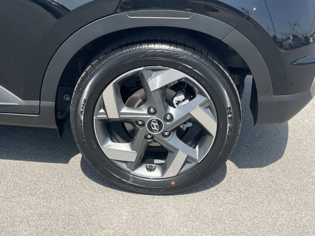 New 2026 Hyundai Venue SEL FWD image 11