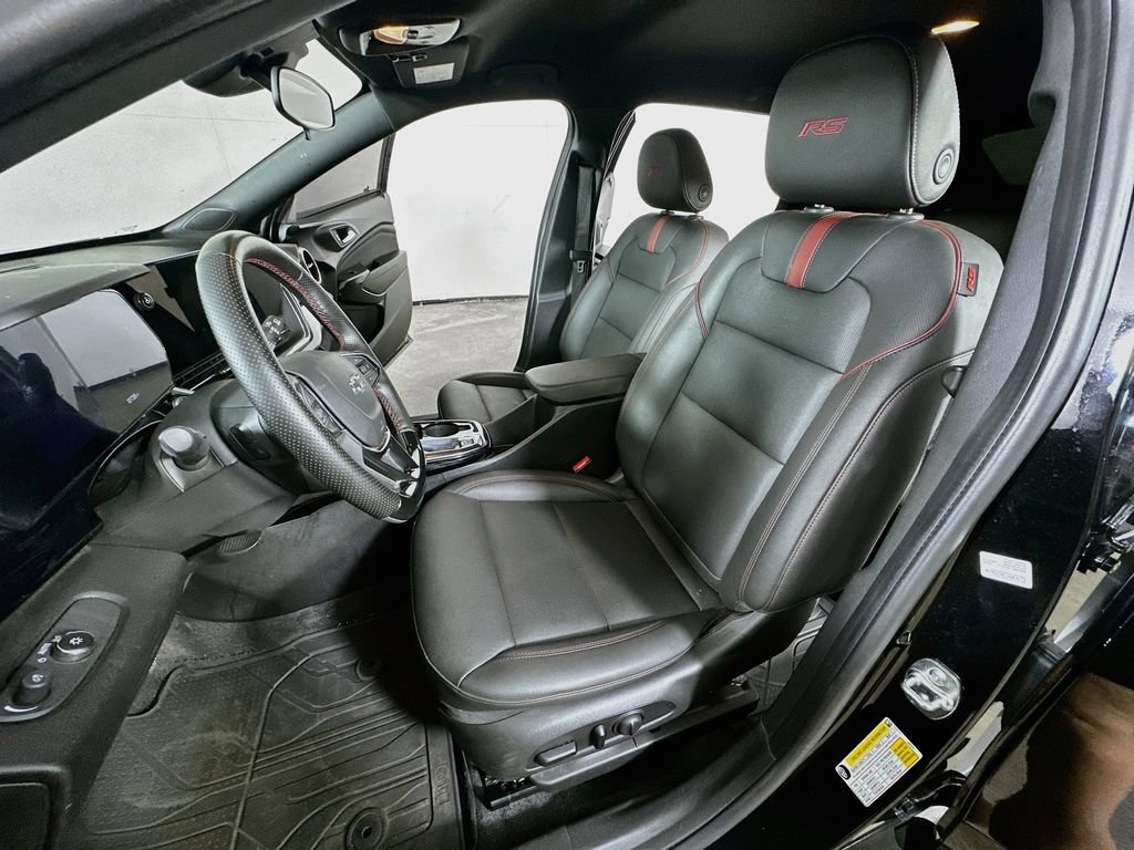 Used 2026 Chevrolet Trax RS w/ Driver Confidence Package FWD image 17
