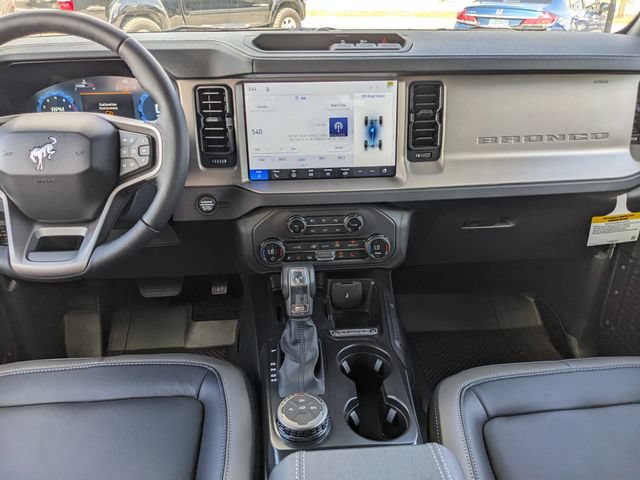 New 2026 Ford Bronco Outer Banks AWD/4WD image 15