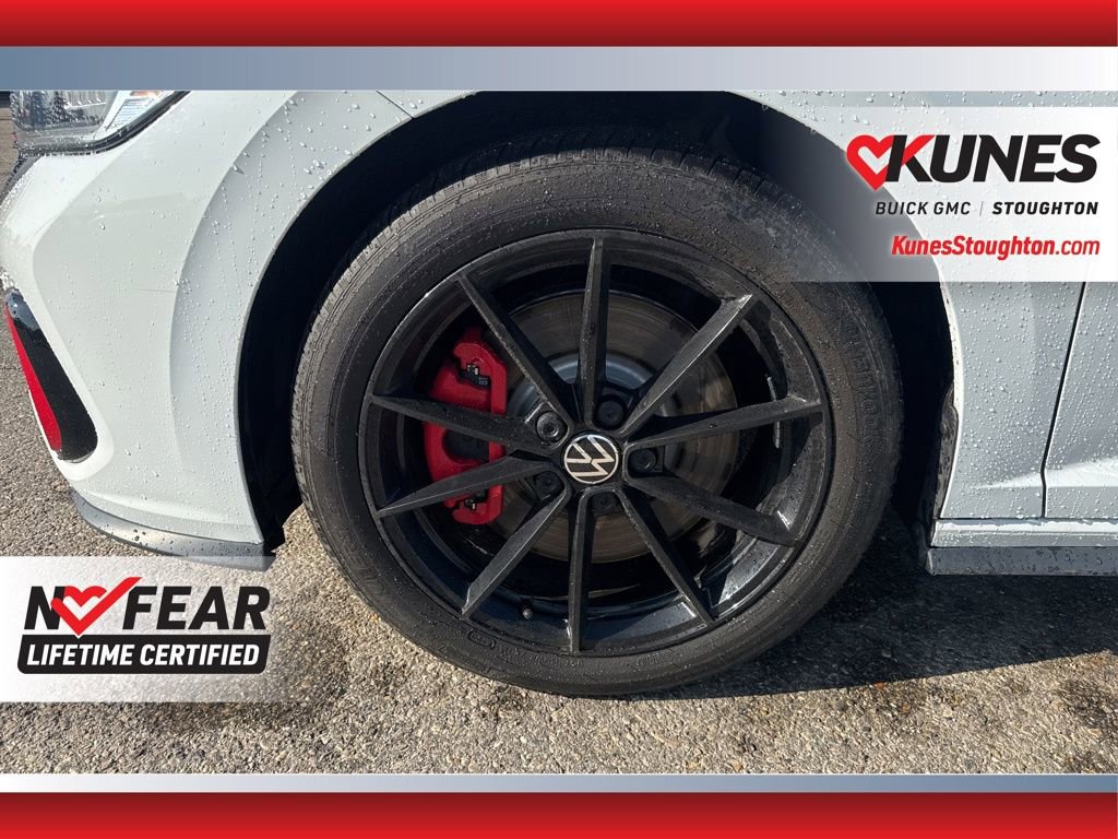 Used 2024 Volkswagen Jetta GLI 40th Anniversary Edition image 16