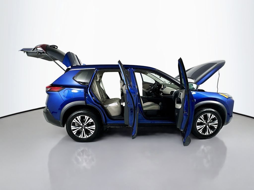 Used 2022 Nissan Rogue SV image 26