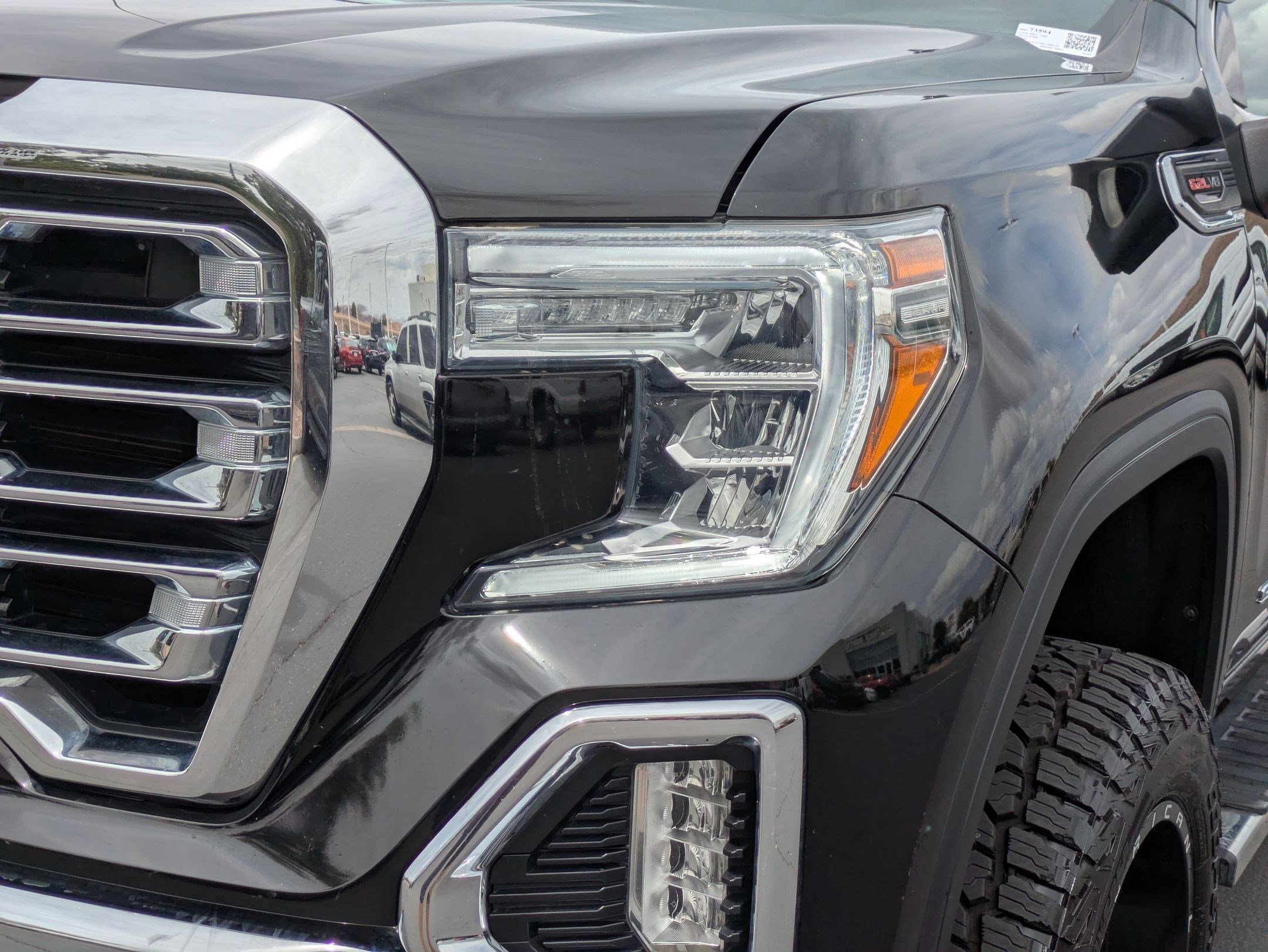 Used 2021 GMC Sierra 1500 SLT w/ SLT Convenience Package AWD/4WD image 10