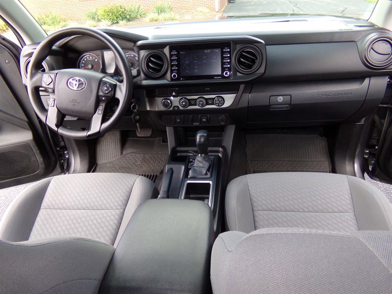 Used 2022 Toyota Tacoma SR5 image 28