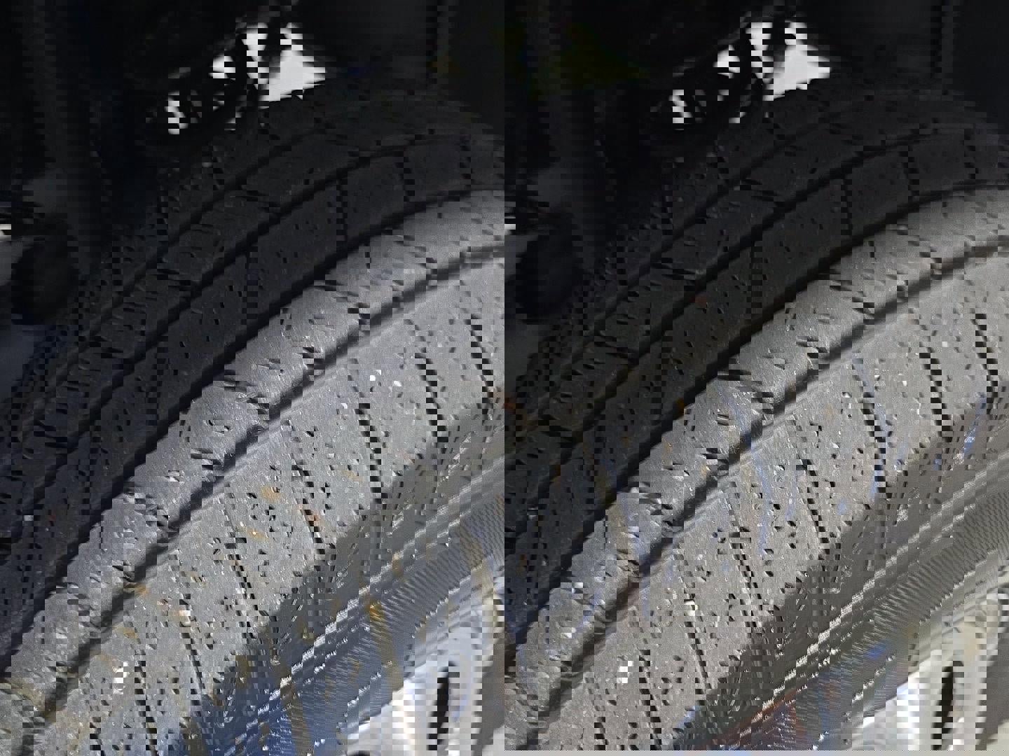 Used 2024 RAM 3500 Laramie image 23