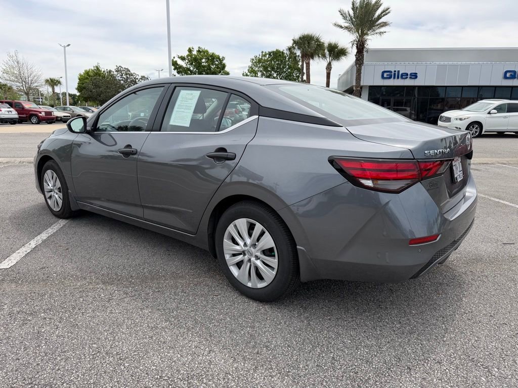 Used 2025 Nissan Sentra S image 3