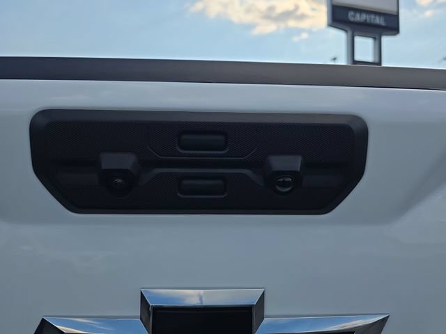 Used 2026 Chevrolet Silverado 1500 LT Trail Boss w/ LT Trail Boss Premium Package AWD/4WD image 14