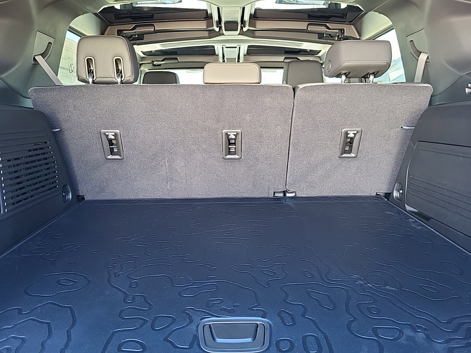 New 2025 GMC Hummer EV 2X w/ Extreme Off-Road Package image 12